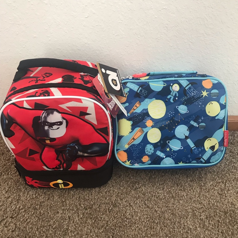 Set of lunchboxes